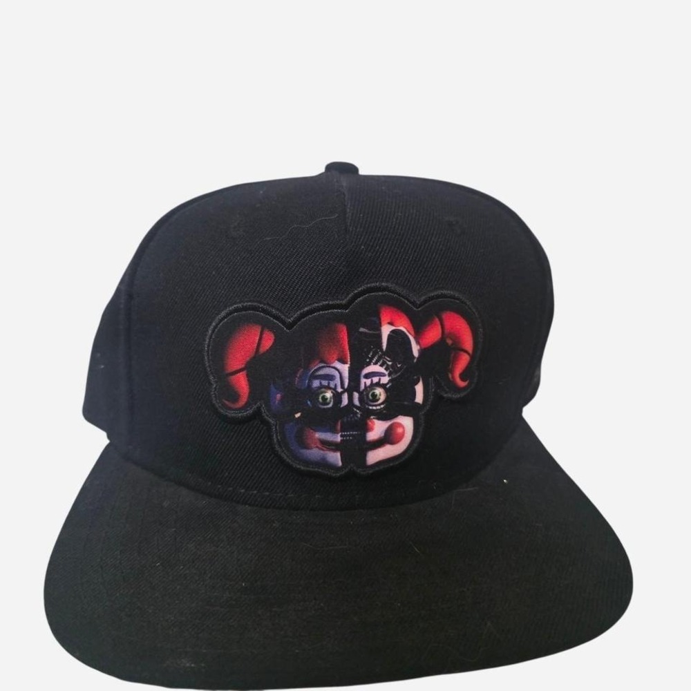 hot topic fnaf snapback‎